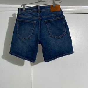 Lucky brand jean shorts size 2